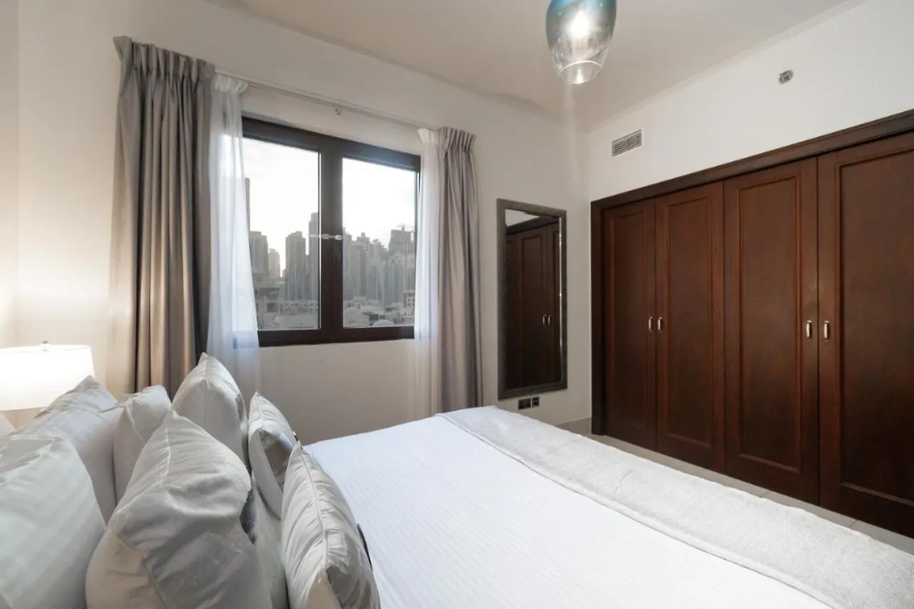 Durrani Homes - Glam Living Besides Dubai Mall- 2Br With Study Third Room Converted 0*,  United Arab Emirates